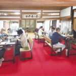 【佐倉市】自分の行動を見つめ直す　宝樹院で写経を体験